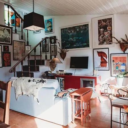 Hébergement de vacances Art & History House In Óbidos