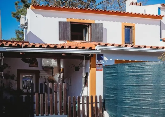 Casa vacanze Art & History House In Óbidos